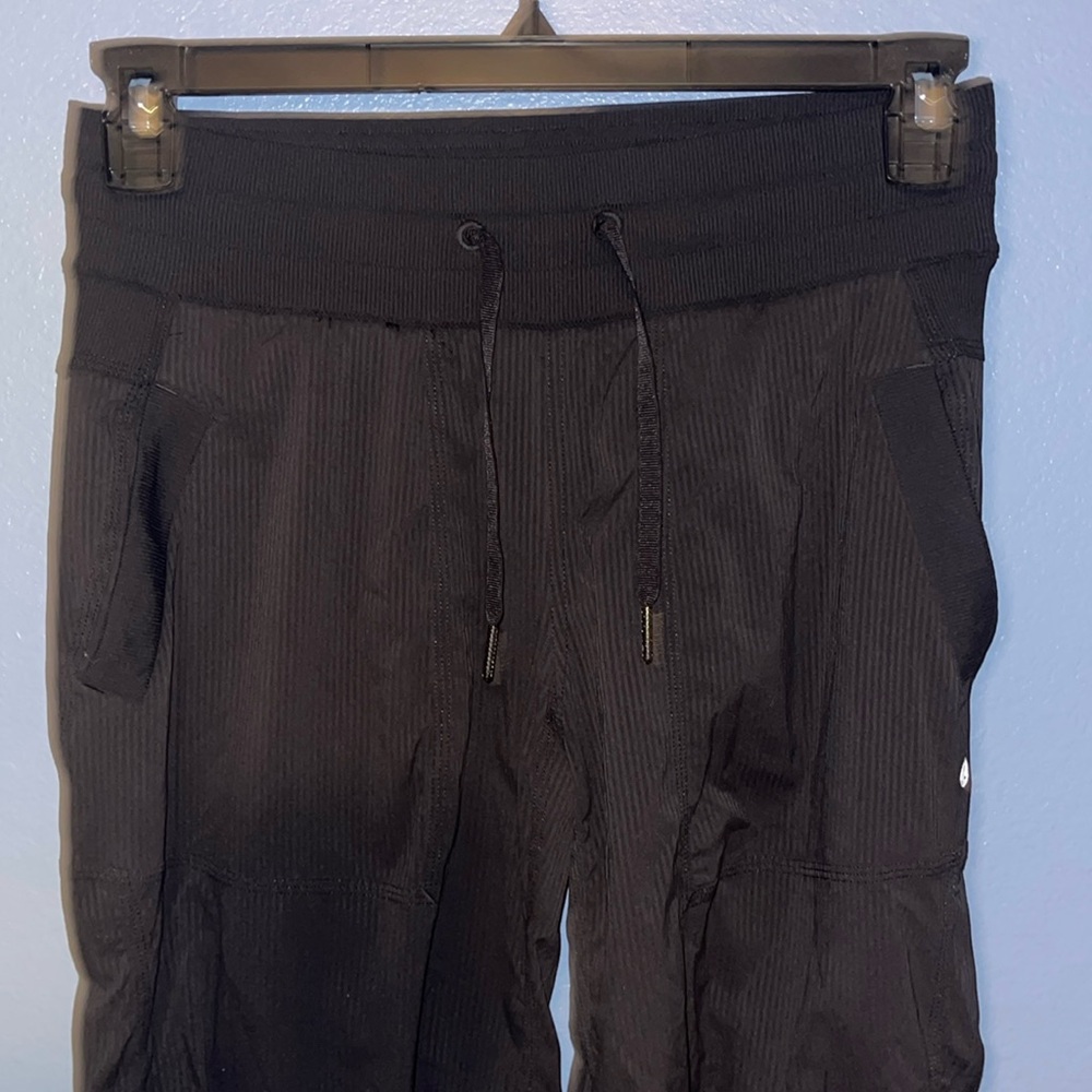 Lululemon dance studio joggers - black - size 4